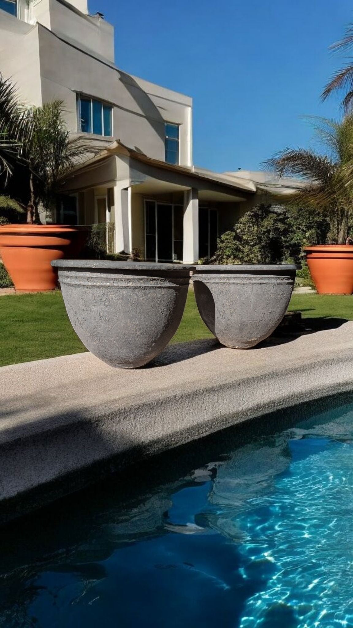 Pot large noir "Lava"