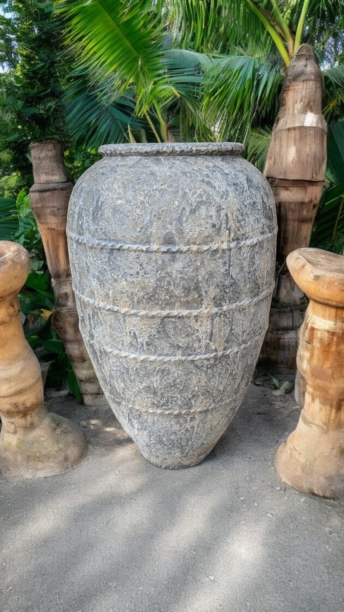 Grand pot en micro ciment